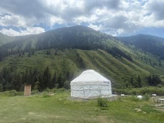 Lyazzat Yurta - Kurmenty - 4