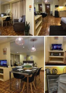 Makati City Private Studio across Greenbelt Mall - Manila - 4