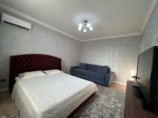 Апартаменты напротив Алматы Арены 45-19 - Almaty - 1