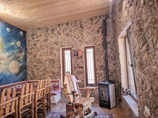 Harmony Mountain Cottage - Areni - 7