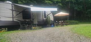 D&B Happy Campers - 2