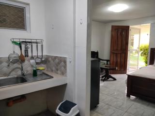 Angel Gina Guesthouse - Pooc - 8