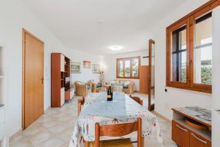 The Song Of The Waves with Pool - 5