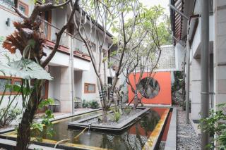 Hotel Tibera Taman Cibeunying - 1