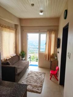 Mountain and City View 1Bedroom Condo - Baguio - 3