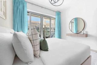 Silkhaus Modern 1BR with Balcony in Emaar Tower - Dubai - 2