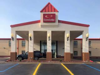 Econo Lodge Truman Inn - Sedalia - 2