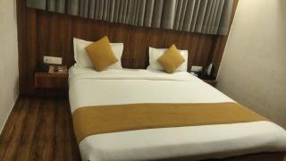 Hotel soha suites - Jāmb - 3