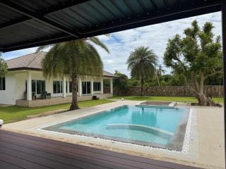 Arom Pool Villa Pattaya 1 - Na Jomtien - 8