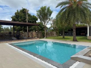 Arom Pool Villa Pattaya 1 - 9