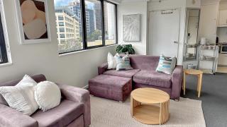 1-Bed Urban Getaway Near the Brisbane River - Brisbane - 2