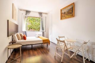 4- Bedroom Apartment in Gracia Village - Barcelona - 4