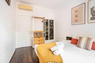 4- Bedroom Apartment in Gracia Village - Barcelona - 3