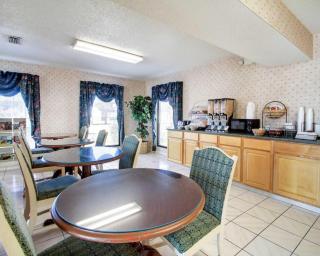 Econo Lodge Pearl - Jackson - 1