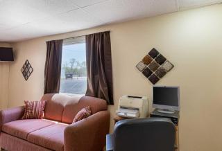 Americas Best Value Inn Beatrice - Beatrice - 1