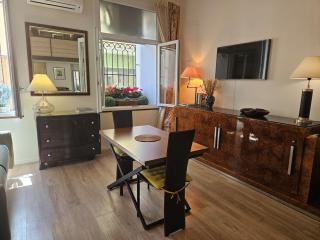 Beau studio au coeur de a vieille ville - Antibes - 3
