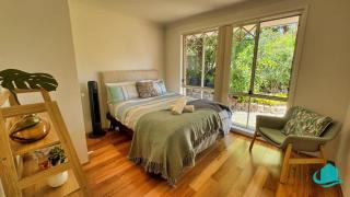 Balcolyns Beauty - the ultimate lakeside escape - 3