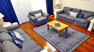 Oystercatcher at Raffertys Resort- family villa - Cams Wharf - 9