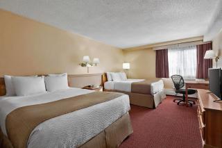 Quality Inn & Suites - Whitehorse - 7