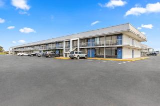 Rodeway Inn West Memphis - 3