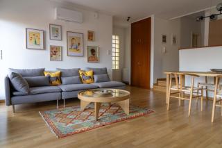 Elegant 2BR with Private Garage in the Old Town - Kavala - 0