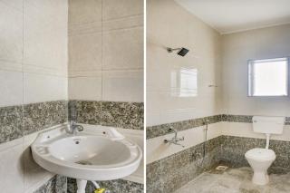 SPOT ON Royal Inn Lodging - Kharakvasla - 1