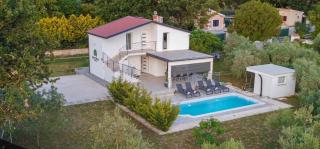 Naturia Holiday House - Medulin - 9