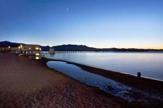Howard Johnson by Wyndham South Lake Tahoe - South Lake Tahoe - 9