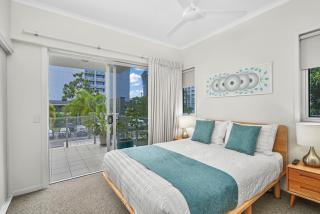 Two-Bedroom Apartment in Cairns City Centre - Cairns - 4