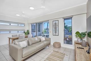 Two-Bedroom Apartment in Cairns City Centre - Cairns - 6