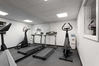 Ramada by Wyndham SeaTac Airport North - Seattle - 5