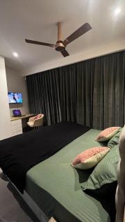 Luxurious Supernova - Noida - 6