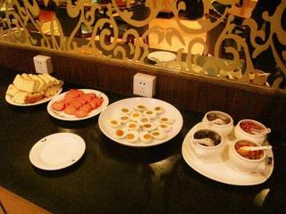 GreenTree Inn Shanghai Jingan Railway Station Xinzha Road Business Hotel - Shanghai - 1