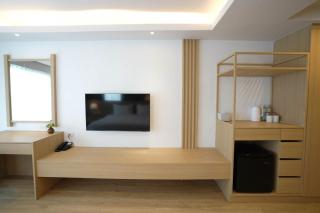 The Kite Hotel Bangsaen by Koko - Ban Laem Thaen - 4