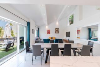 Valentine by Terry's Homes - Cannes - 8