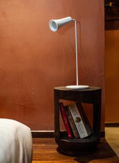 Elevated Urban Stay With Netflix, Bathtub, Wifi - Hanoi - 7