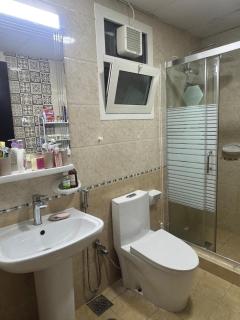 شقه مفروشة مجهزة بالكامل - Sharjah - 6