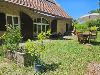 Beautiful apartment with private garden - Buros - 4
