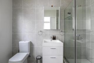 Cozy 2-bedroom apartment with a gym and pool - Sandton - 5