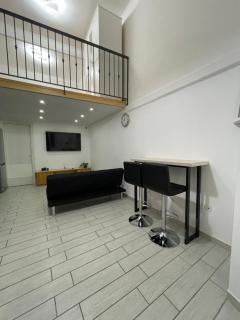 Vico Spaccanapoli 2 - 8