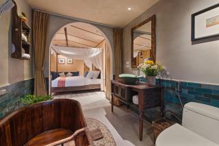 Hanoi Luxury Studio, Steps to Train Street - Hanoi - 3