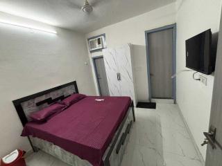 SPOT ON Sk Residency - Gurgaon - 6