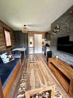 Appartement rénové au pied des pistes avec piscine, sauna, linge inclus et animaux acceptés - 9