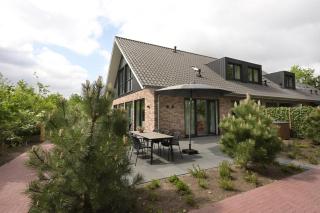 Heide Hoeve Hoekwoning met Hottub | 6 personen - Otterlo - 2