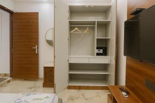The GoldLeaf in South Delhi - New Delhi - 7