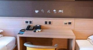 IU Hotel Zhengzhou Wenhua Road Sanquan Road Branch - 2