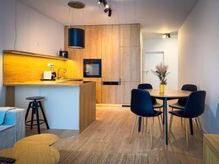 Little Rome - 2 Bedroom Apartment with Garden and Free Parking - Trnava - 4
