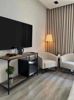 استديو الصحافة بالدخول الذاتي - Riad - 2