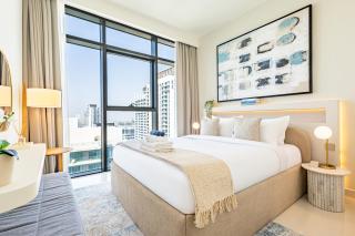 Luxury Stay, 3BR Palm View, Beach Vista - 8