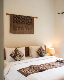 Mahayoga Ubud Private Pool Villa Spa And Resto - Ubud - 2